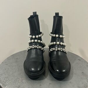 Black leather Zara Chelsea boots. Pearl and stud detail. Size 9US. Size 40 Euro